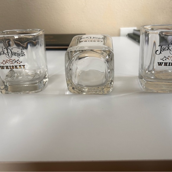 Jack Daniel’s Whiskey Glassware Set of 3 - Picture 3 of 4
